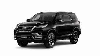 Toyota Fortuner VRZ hitam 7 seater rental mobil Surabaya include driver dan BBM
